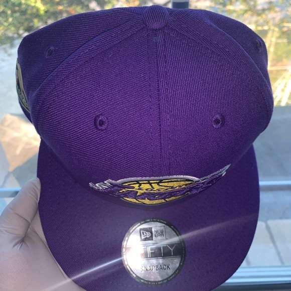 New Era NBA Los Angeles Lakers Championship Snapback - Picture 3 of 6